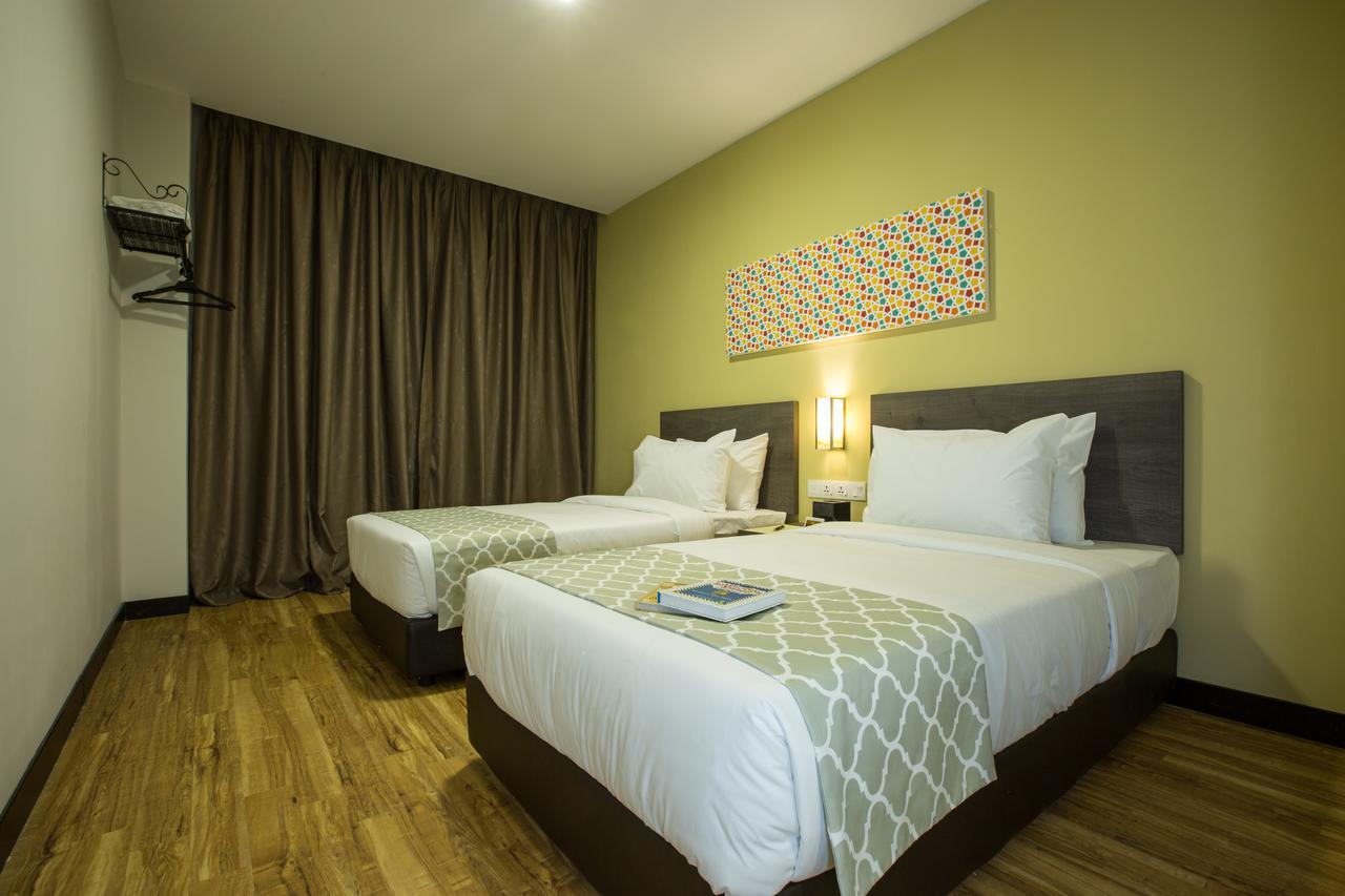 Humaira Hotel Tanah Merah  Kültér fotó