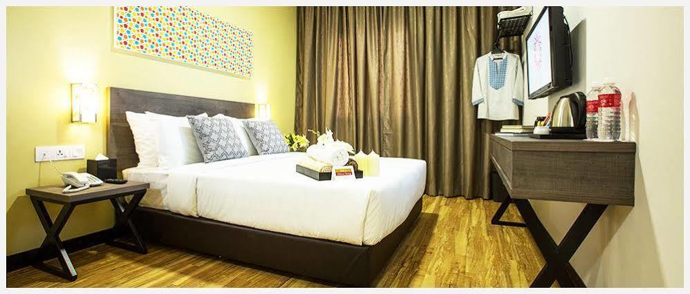 Humaira Hotel Tanah Merah  Kültér fotó