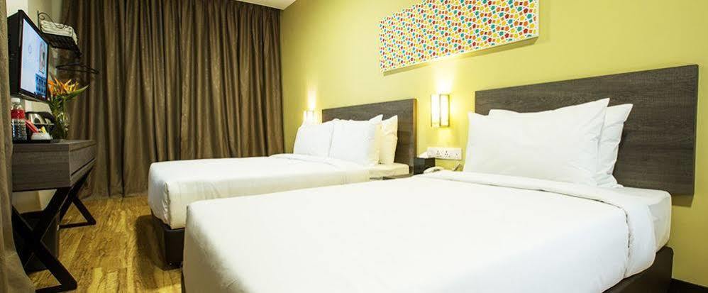 Humaira Hotel Tanah Merah  Kültér fotó